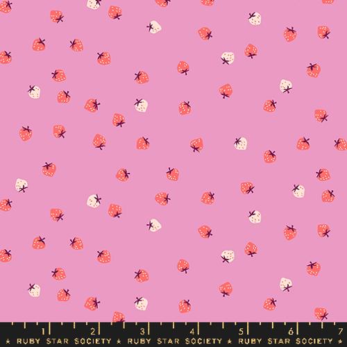 PREORDER Strawberries Mini Berry in Daisy