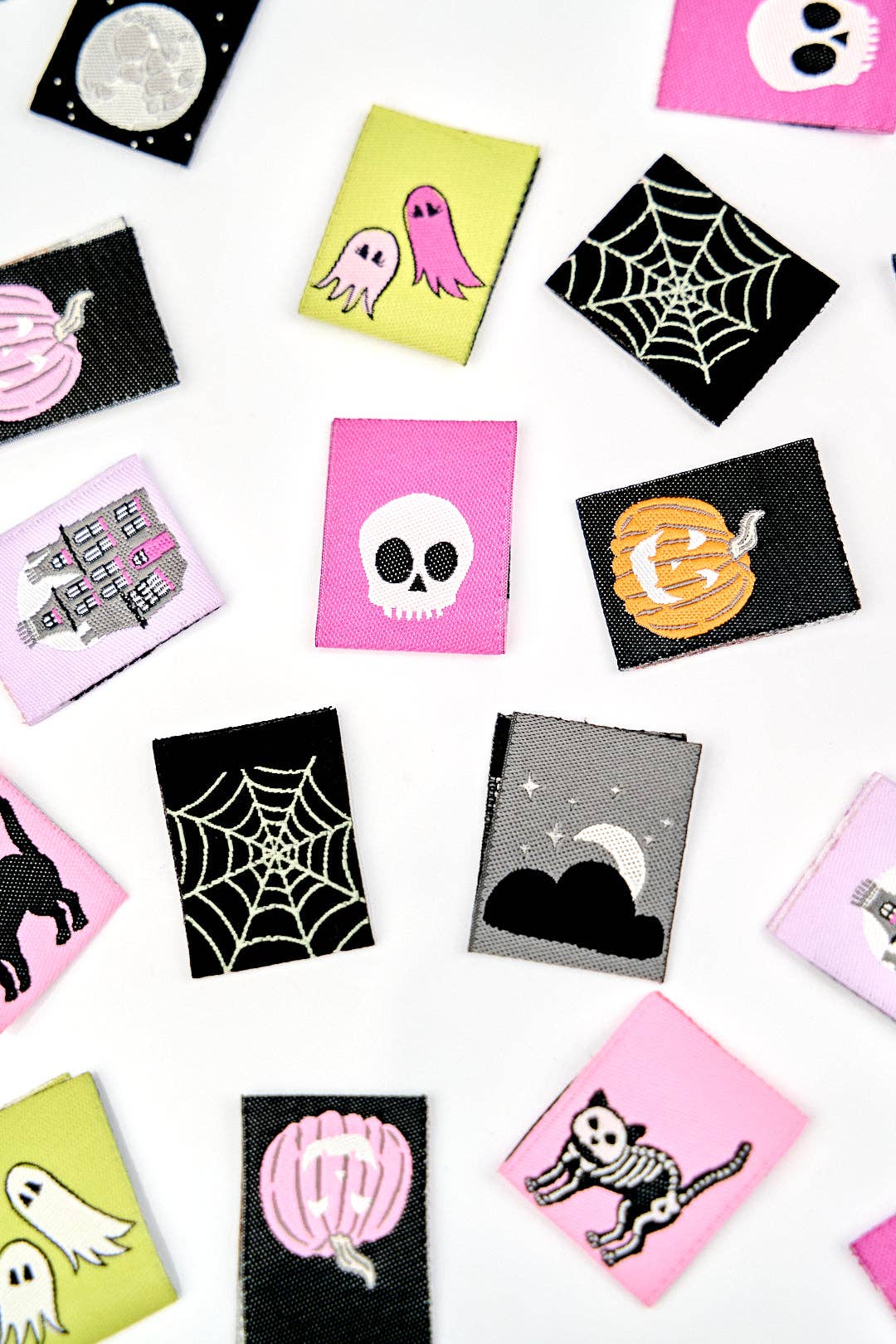 Renaissance Ribbons Spooky Night Label Pack