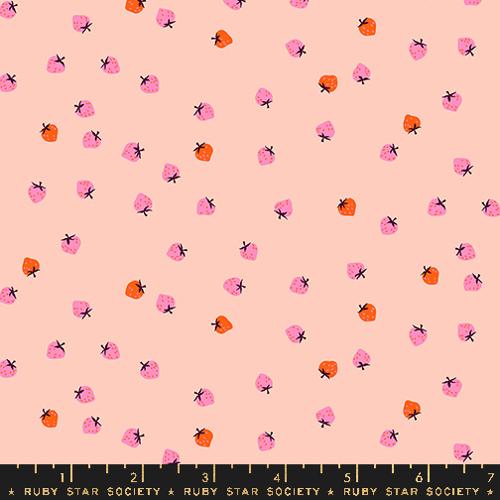 PREORDER Strawberries Mini Berry in Pale Peach