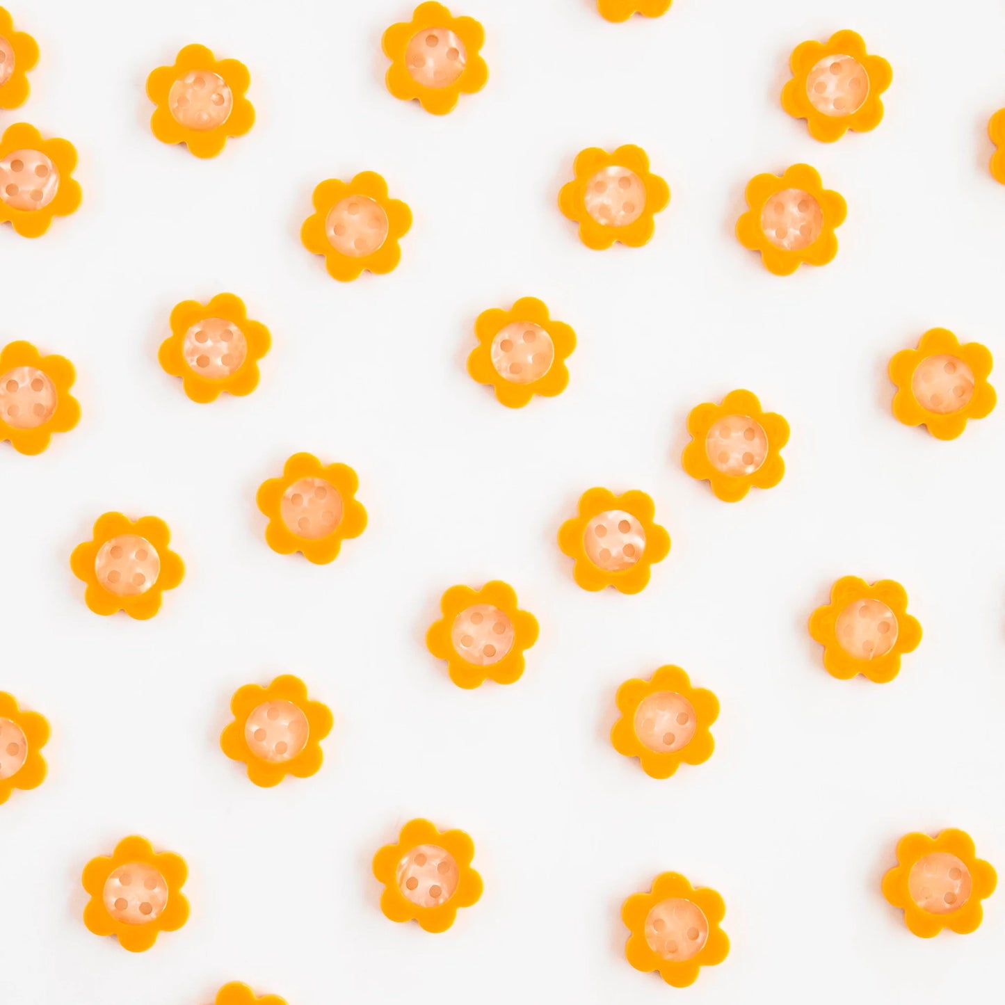 Sarah Hearts Small 5/8" Yellow Daisy Buttons