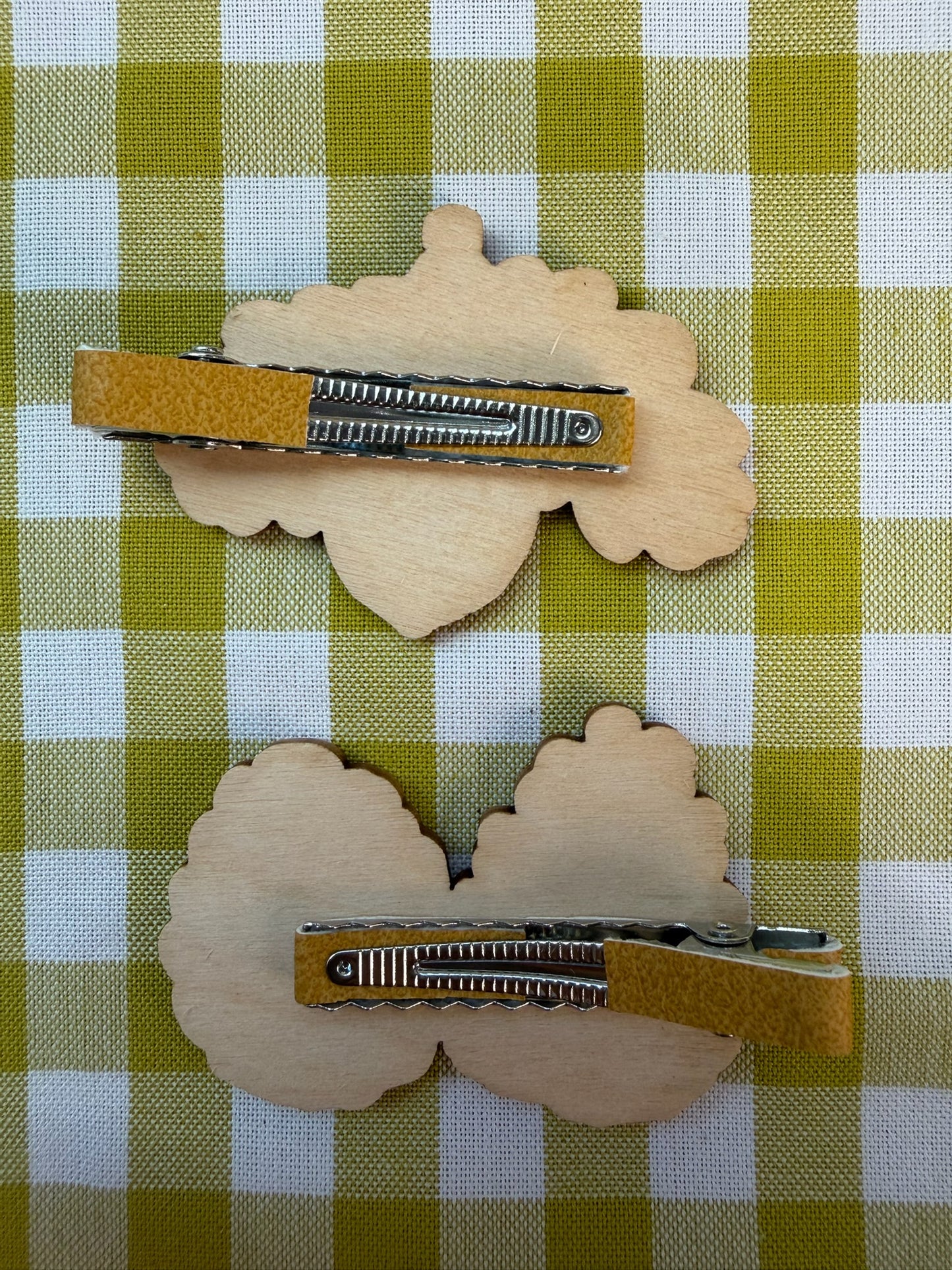 Oak Hollow Hair Clip: Among the Oaks