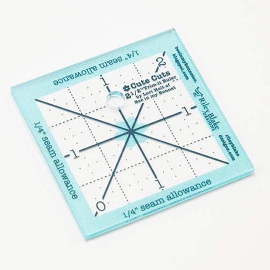 Lori Holt Cute Cuts™ Trim-it™ Ruler 2 1/2"