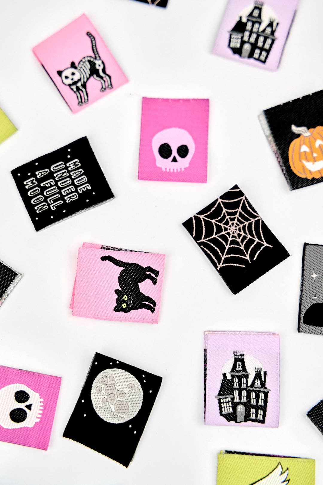 Renaissance Ribbons Spooky Night Label Pack